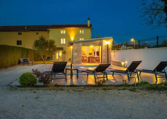 Prestige Azinetti With Pool Holiday home