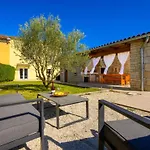 Prestige Azinetti With Pool *